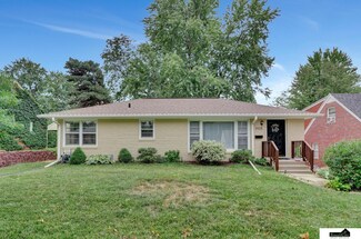 3925 Mohawk St, Lincoln, NE 68510