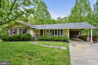 902 Devere Dr, Silver Spring, MD 20903