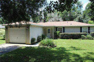 5148 Penvan Ave, de Leon Springs, FL 32130