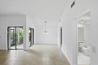 17270 NW 60th Ct, Hialeah, FL 33015