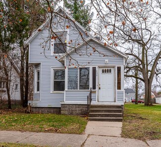 832 Humbolt St SE, Grand Rapids, MI 49507