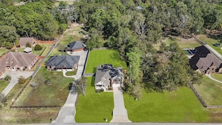 28510 Lazy Rock Dr, Huffman, TX 77336