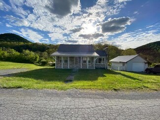 385 Orchard Addition, Peterstown, WV 24963