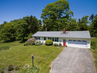40 Ash Cove Rd, South Harpswell, ME 04079