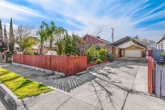1135 W 16th St, San Bernardino, CA 92411