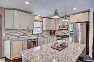 7617 111th Ave N, Champlin, MN 55316