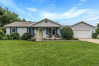 54587 N Fork Ln, Osceola, IN 46561