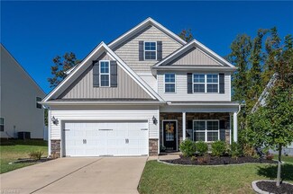 5423 Holbein Gate Rd, Walkertown, NC 27051