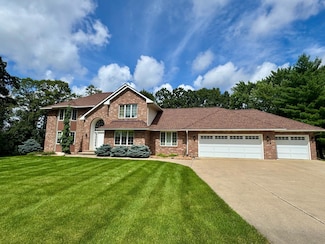 2108 9th Place SW, Austin, MN 55912