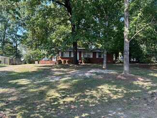 5845 Farmwell Rd, Raleigh, NC 27610
