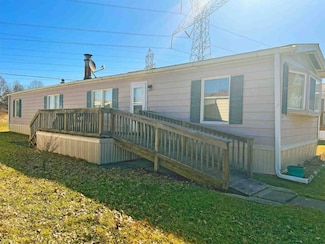 18592 Edwards Rd Unit 281, Doylestown, OH 44230