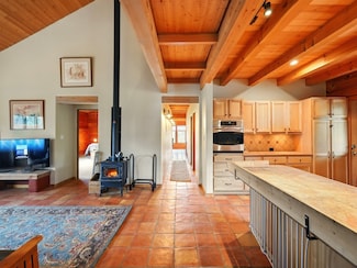 125 Apache Canyon Trail, Santa Fe, NM 87505