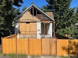 210 S Cambrian Ave, Bremerton, WA 98312