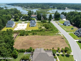 7718 Bonaventure Dr, Bayshore, NC 28411