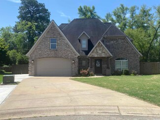6015 Peacefield Cove, Benton, AR 72019