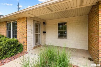 634 N 3rd Ave Unit 3, Morton, IL 61550