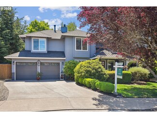 7826 SW Skyhar Dr, Portland, OR 97223