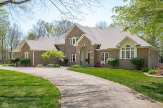 923 Woodcrest Way, Anderson, IN 46012