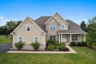39W660 Norton Lake Dr, Campton Hills, IL 60175