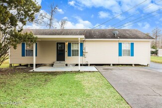 604 Texaco St, New Iberia, LA 70563