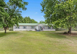 1097 NE Oats Ave, Madison, FL 32340