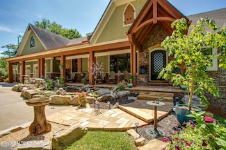 245 Harrison Bend Rd, Loudon, TN 37774