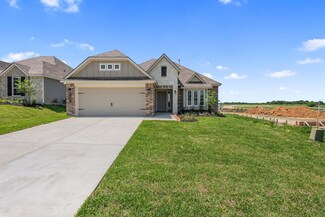 1447 Lake Ridge Dr, Brenham, TX 77833