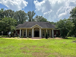 15 County Road 7018, Booneville, MS 38829