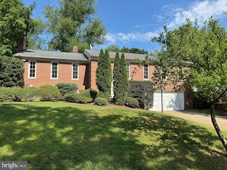 10321 Bells Mill Terrace, Potomac, MD 20854