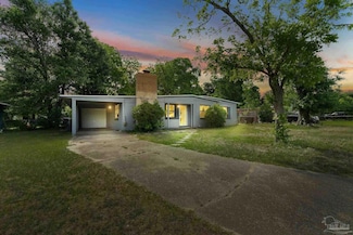 107 W Madison Dr, Pensacola, FL 32505