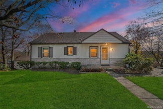 18 Oakland Ave, Chester, NY 10918