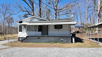 158 W Bluford St, Clinton, SC 29325