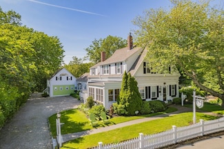 436 S Main St, Barnstable, MA 02632