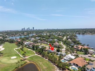167 Almedo Way NE, Saint Petersburg, FL 33704