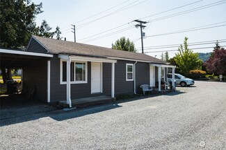 2125 E Section St, Mount Vernon, WA 98274