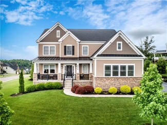 2014 Berkley Ridge Dr, McDonald, PA 15057