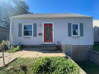 2921 Balke St, Dubuque, IA 52001