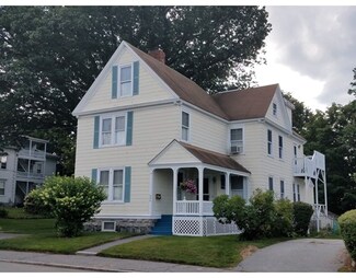 599 School St, Lowell, MA 01851