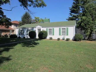 826 W Pine St, Johnson City, TN 37604