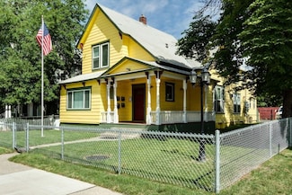 1702 W Dean Ave, Spokane, WA 99201