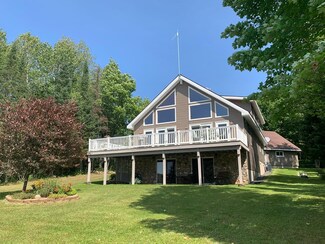 7568N Little Pine Rd, Hurley, WI 54534
