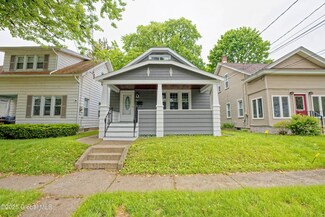 35 Wallace St, Schenectady, NY 12302