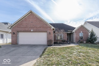4349 W Summerhaven Dr, New Palestine, IN 46163