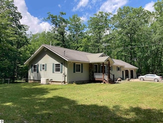 4747 Campbell Rd, Rose City, MI 48654
