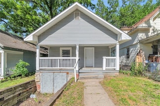 2432 Cypress Ave, Kansas City, MO 64127