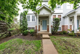 266 Holiday Ln Unit 326, Hainesville, IL 60073