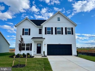478 Atkinson St, Shenandoah Junction, WV 25442