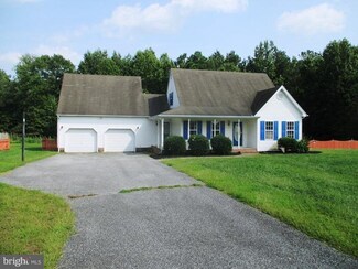 7597 Pondview Rd, Hebron, MD 21830