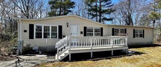 5 Dogwood Cir, Rockland, MA 02370