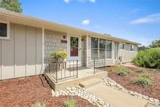 4295 E Arapahoe Place, Centennial, CO 80122